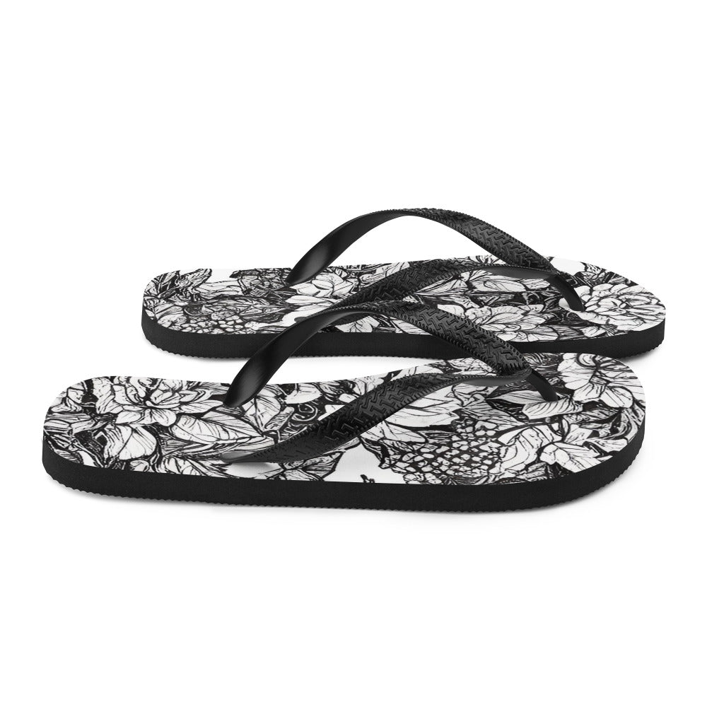 Stylish Women's Summer Flip-Flops | Comfortable Beach Sandals by O'Mama Hills