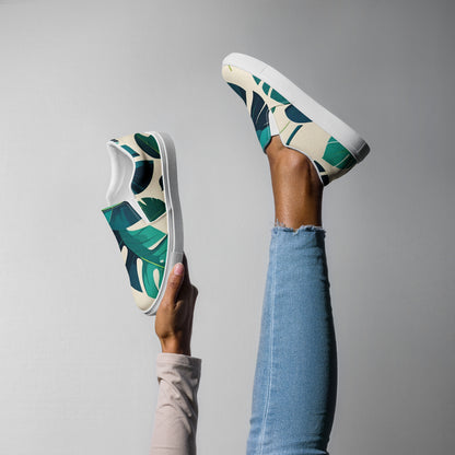 Women’s slip-on canvas shoes